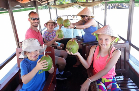 Cu Chi Tunnels and Mekong Delta 1 Day Private Tour